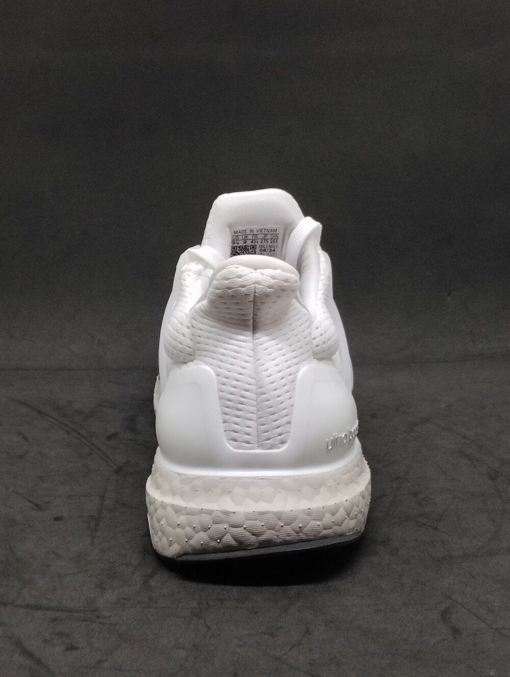 Adidas Ultraboost 1.0 'Black Toe' Unisex Running Sneaker Mens Size 9.5 US White - Picture 7 of 10